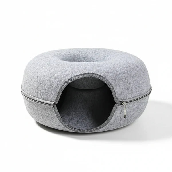 Cocon laine chat gris en forme de donut avec ouverture zippée pour confort et chaleur