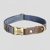 collier chien personnalisable Oscar et Plume en toile bleue et cuir marron avec boucle laiton gravée